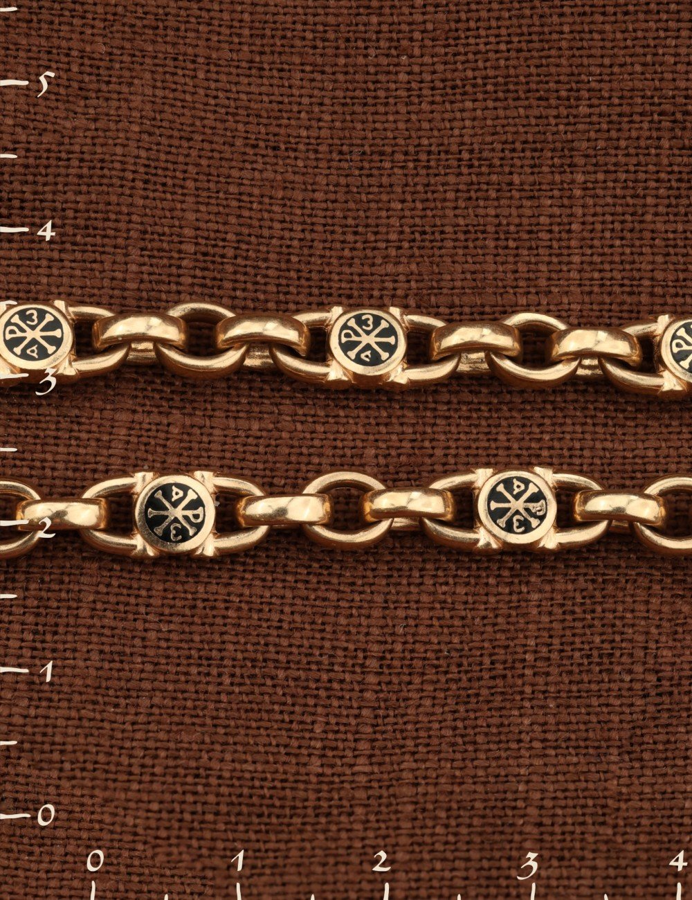 Цепь из золота c эмалью