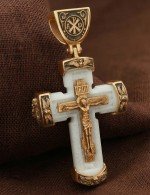 Крест из золота c бивнем мамонта