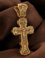 Крест из лимонного золота c деревом груши