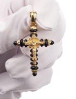 Крест из лимонного золота c ониксом