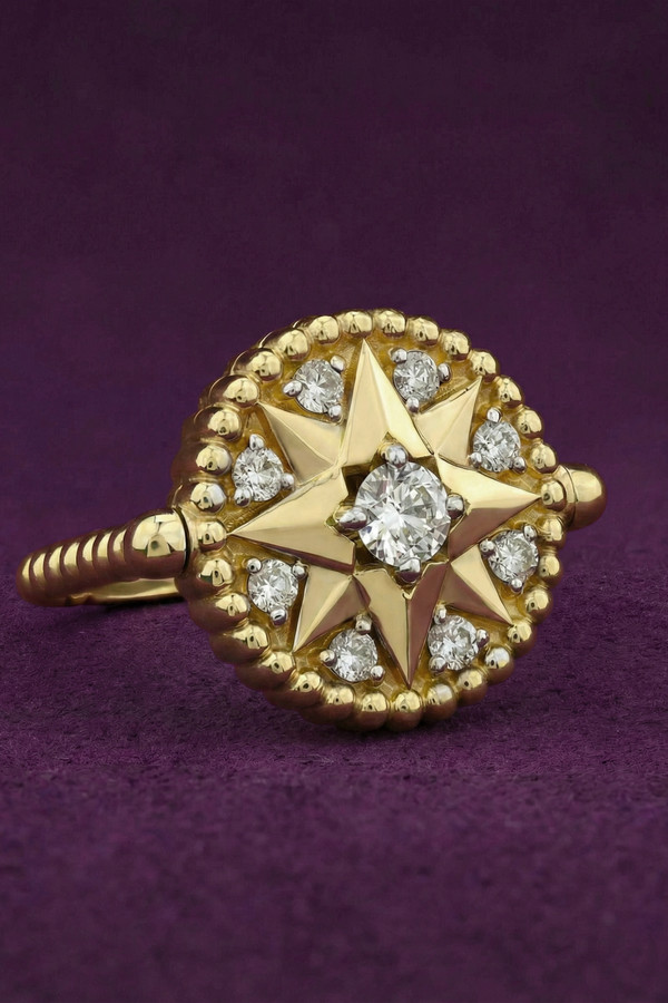 Кольцо из красного золота 585 пробы c бриллиантами