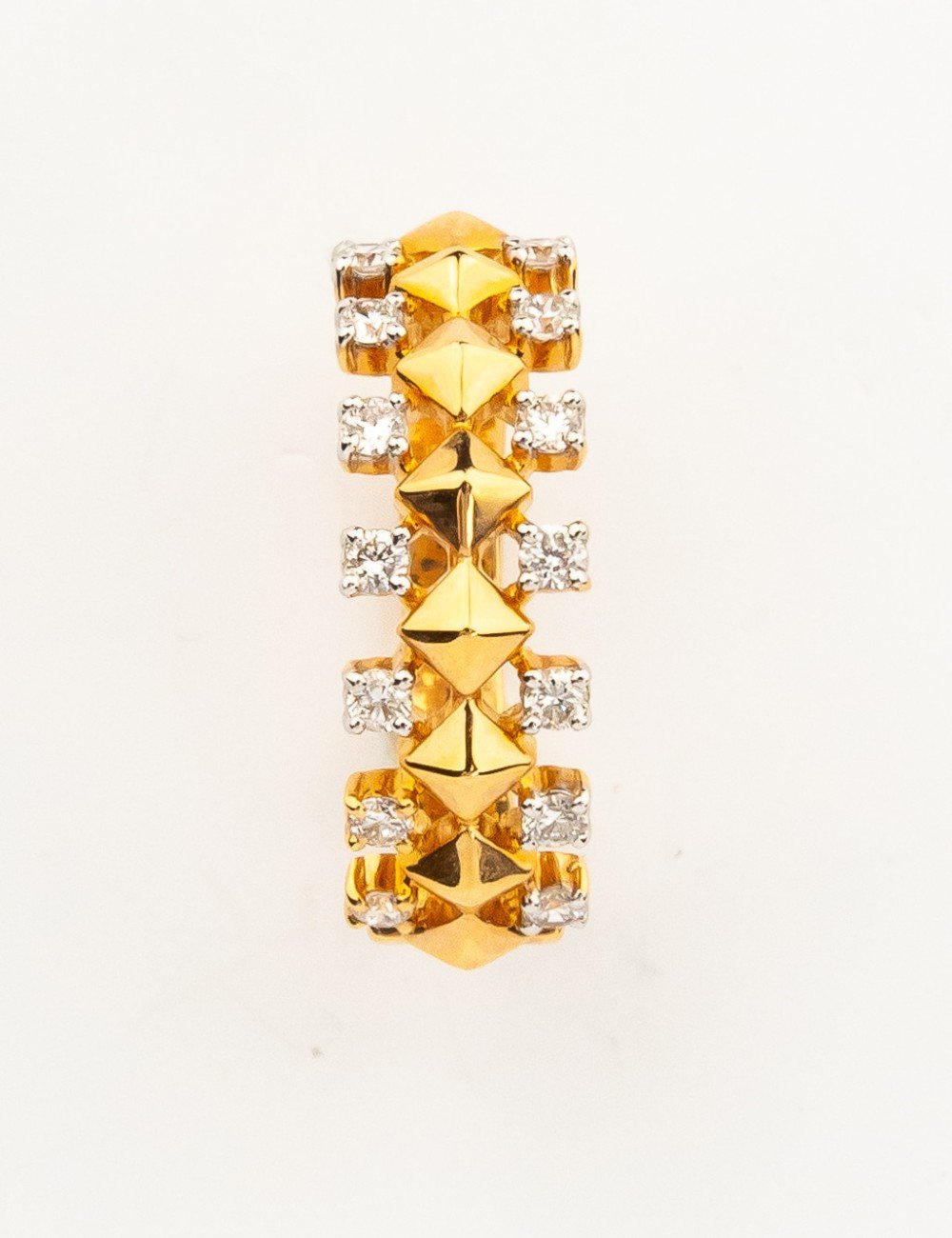 Кольцо из золота c бриллиантами