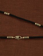 Шнурок шёлковый из лимонного золота c шёлковым шнурком