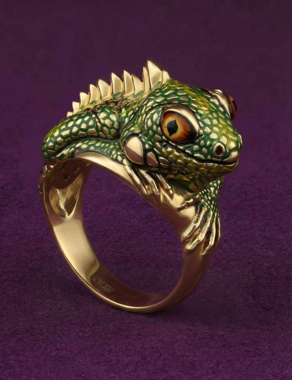 Кольцо из лимонного золота c эмалью и рубином