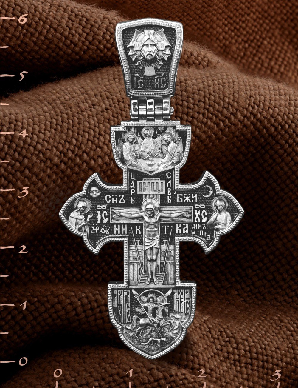 Крест из белого золота