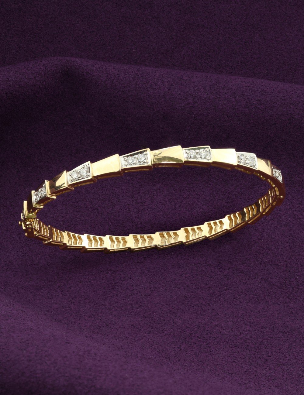 Браслет из лимонного золота c бриллиантами