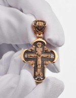 Крест из золота