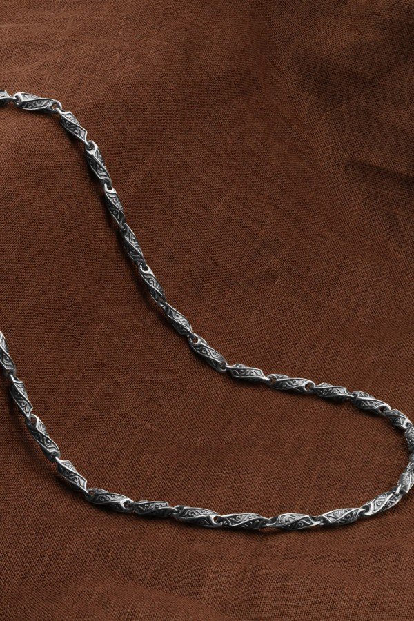 Цепь из белого золота