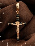 Крест из золота c ониксом