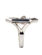 Кольцо из белого золота