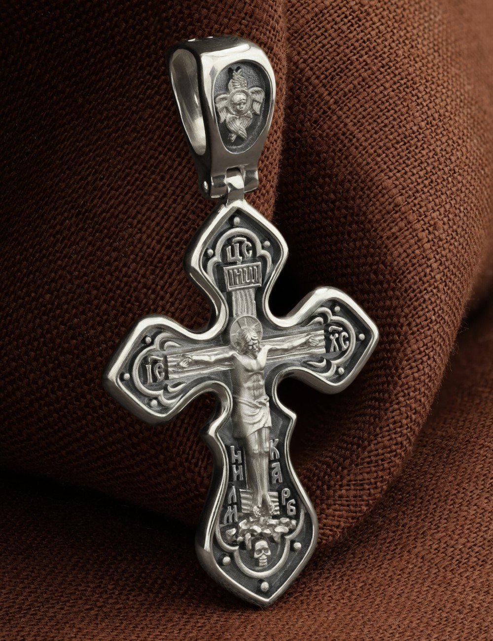 Крест из белого золота