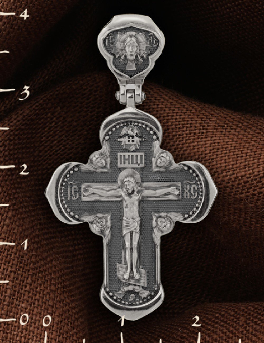 Крест из белого золота