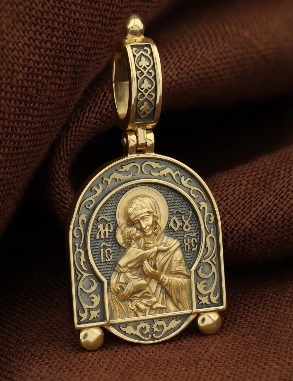 Образок из лимонного золота