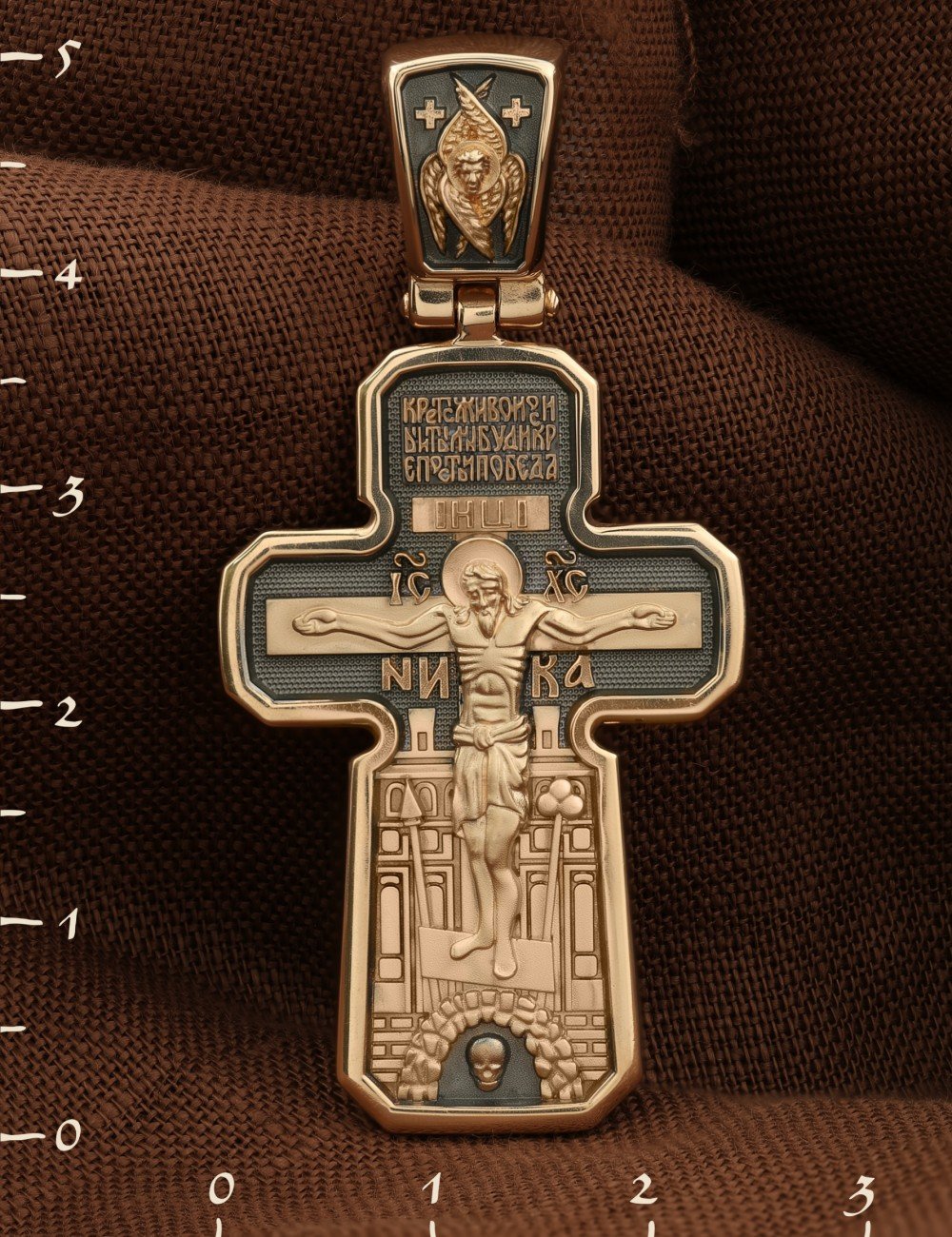 Крест из золота