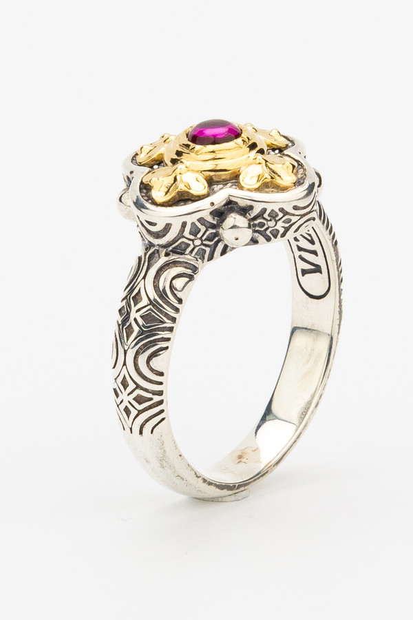 Кольцо из серебра 925 пробы и золота 750 пробы c рубином и рубином