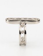 Кольцо из белого золота c бриллиантами