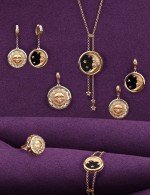 Серьги из золота c ониксом и перламутром