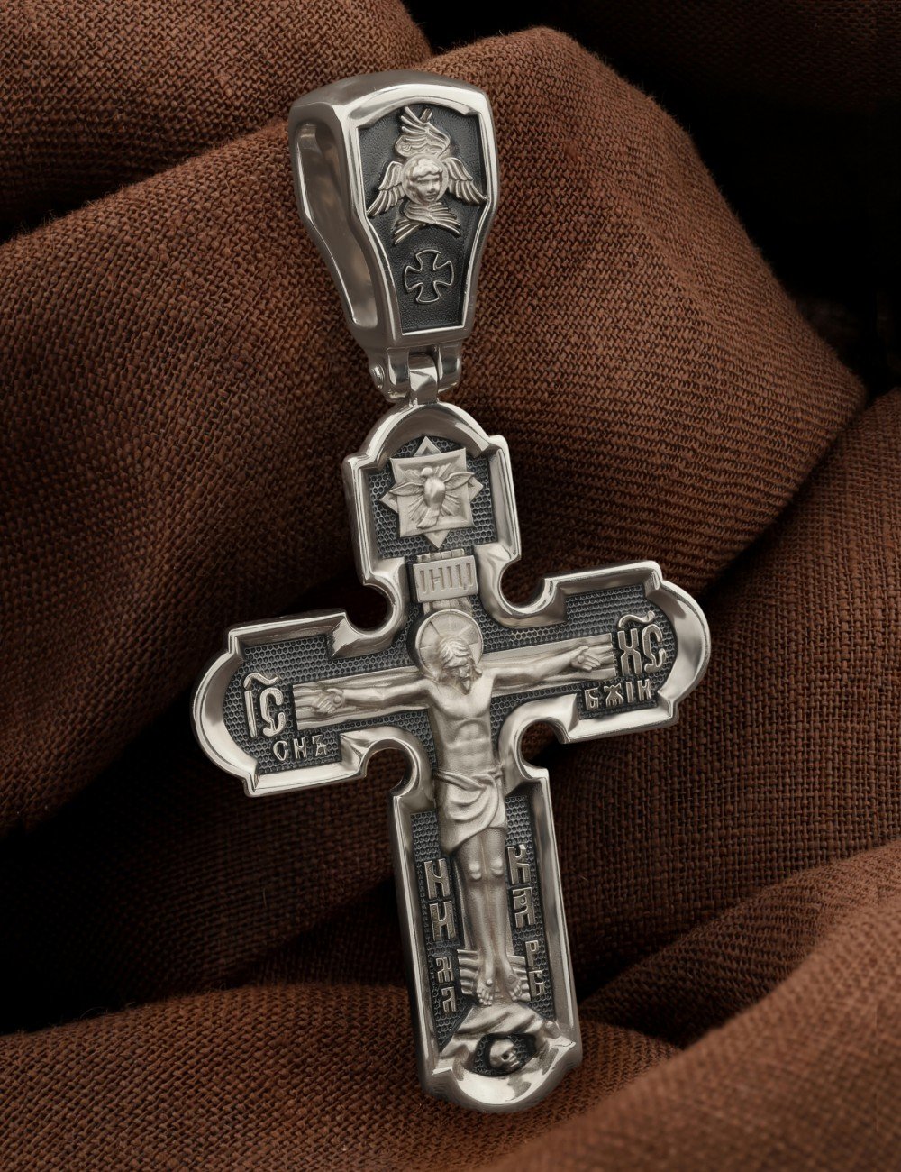 Крест из белого золота