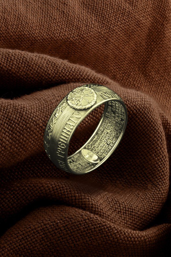 Кольцо из лимонного золота