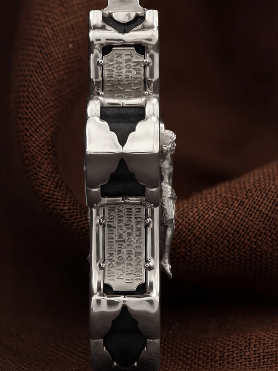 Крест из белого золота 585 пробы c эбеновым деревом