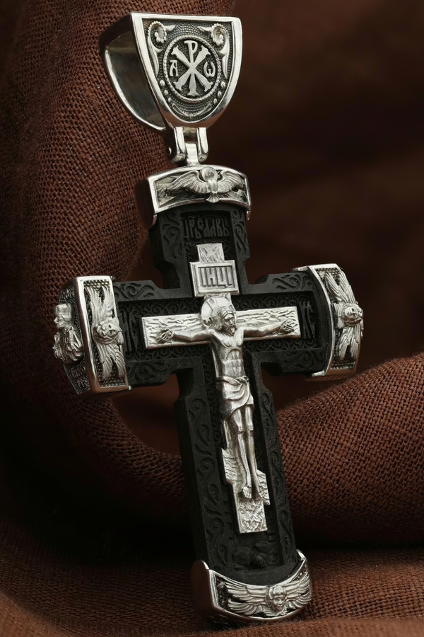 Крест из белого золота 585 пробы c эбеновым деревом