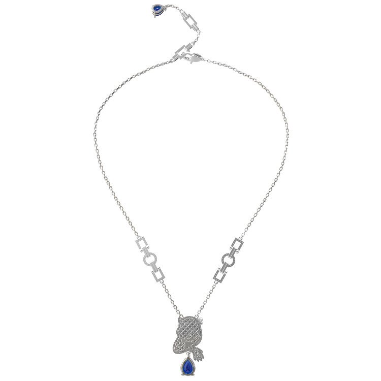 Колье из белого золота 585 пробы c бриллиантами, сапфиром и изумрудом