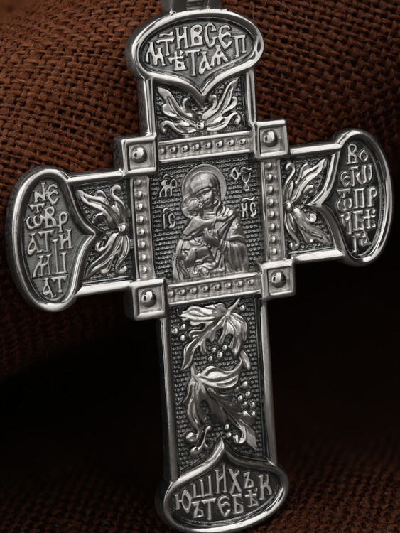 Крест из белого золота 585 пробы