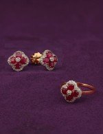 Серьги из золота 585 пробы c бриллиантами и рубином