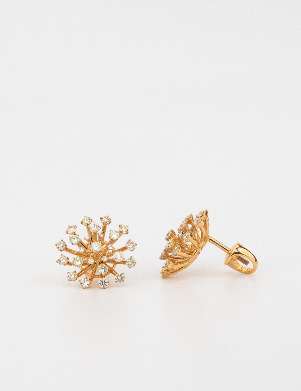 Серьги из золота c бриллиантами