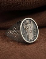 Кольцо из белого золота