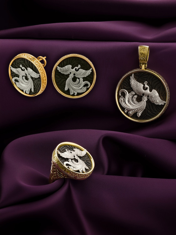 Кольцо из лимонного золота 585 пробы c эбеновым деревом