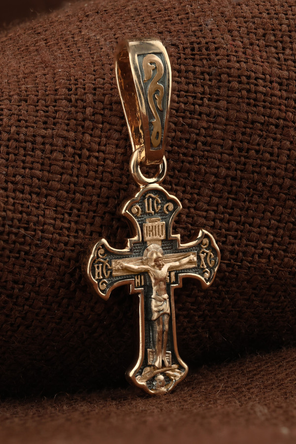 Крест из красного золота 585 пробы