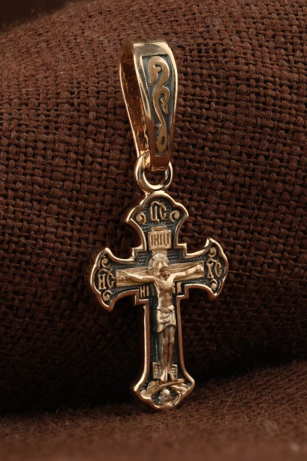 Крест из золота