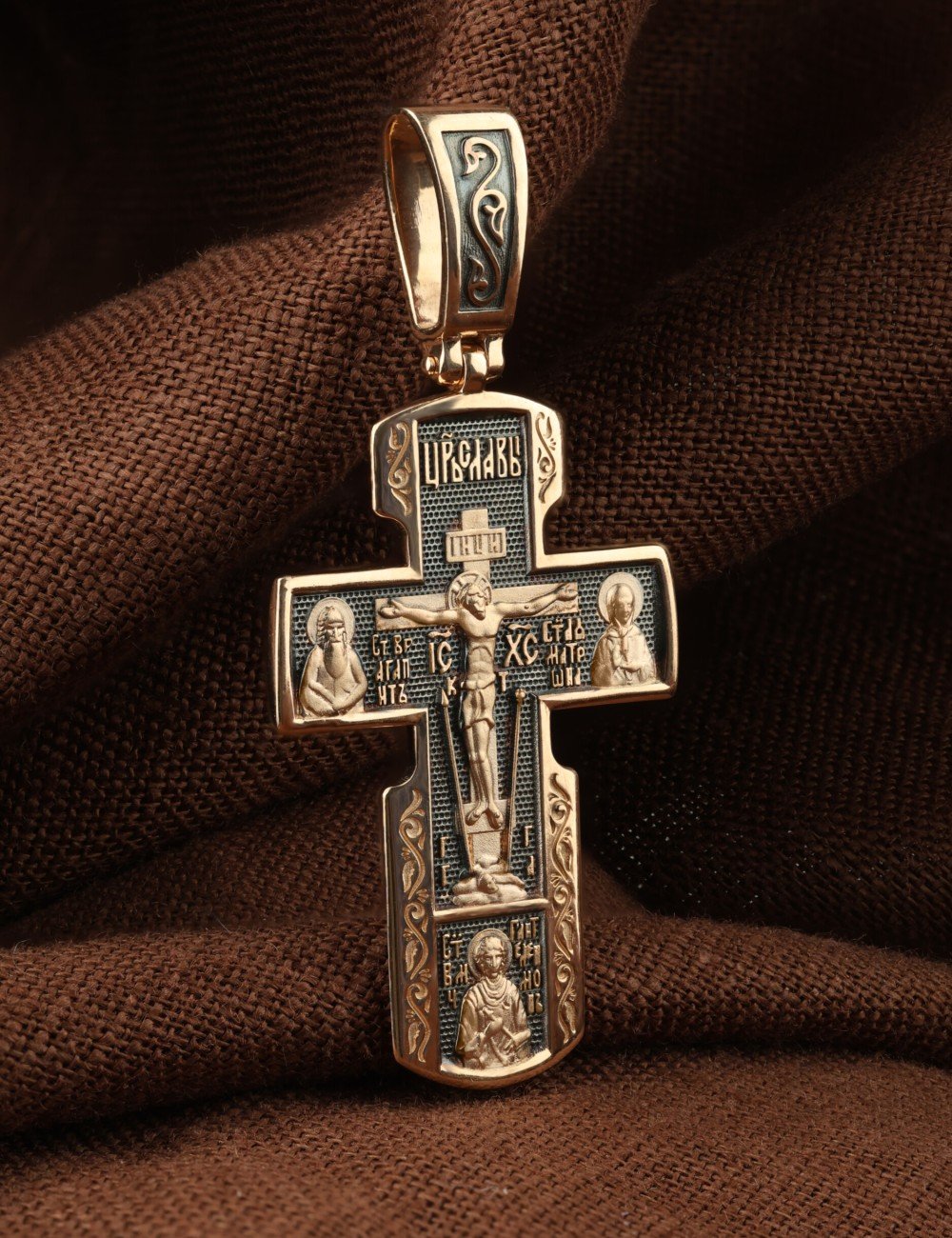 Крест из золота