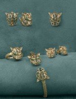 Серьги из золота c изумрудом