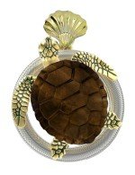 Подвеска из лимонного золота c эмалью и железным деревом