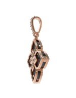 Подвеска из золота c бриллиантами и ониксом