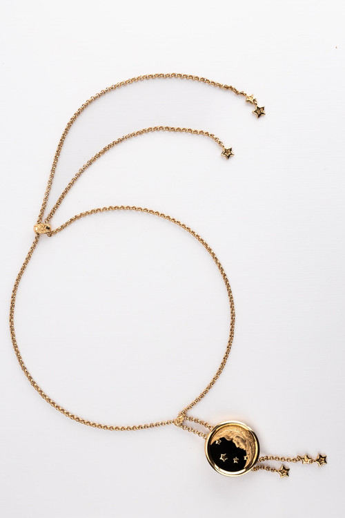 Колье из красного золота 585 пробы c ониксом и перламутром