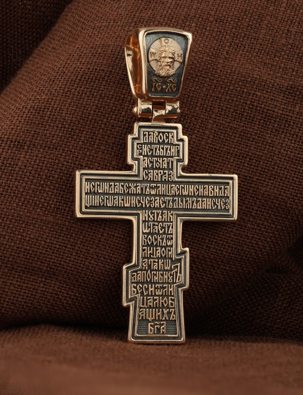 Крест из золота