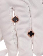 Серьги из золота c ониксом