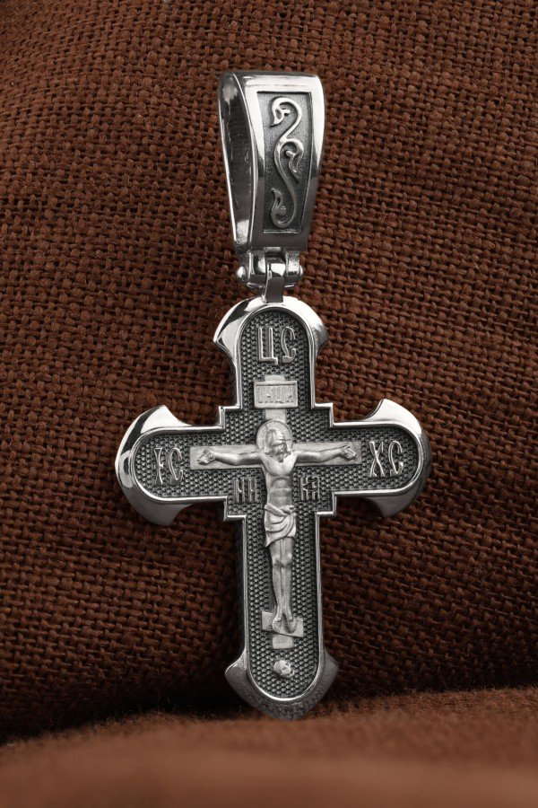 Крест из белого золота