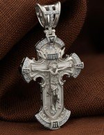 Крест из белого золота c бриллиантами