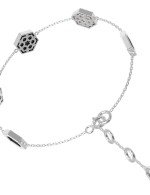 Браслет из белого золота c ониксом и перламутром