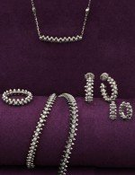 Серьги из белого золота 585 пробы c бриллиантами