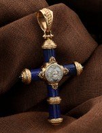 Крест из золота c ониксом и лазуритом