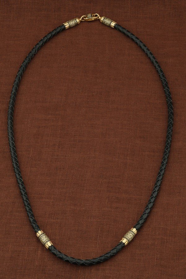 Гайтан из лимонного золота c кожаным шнурком