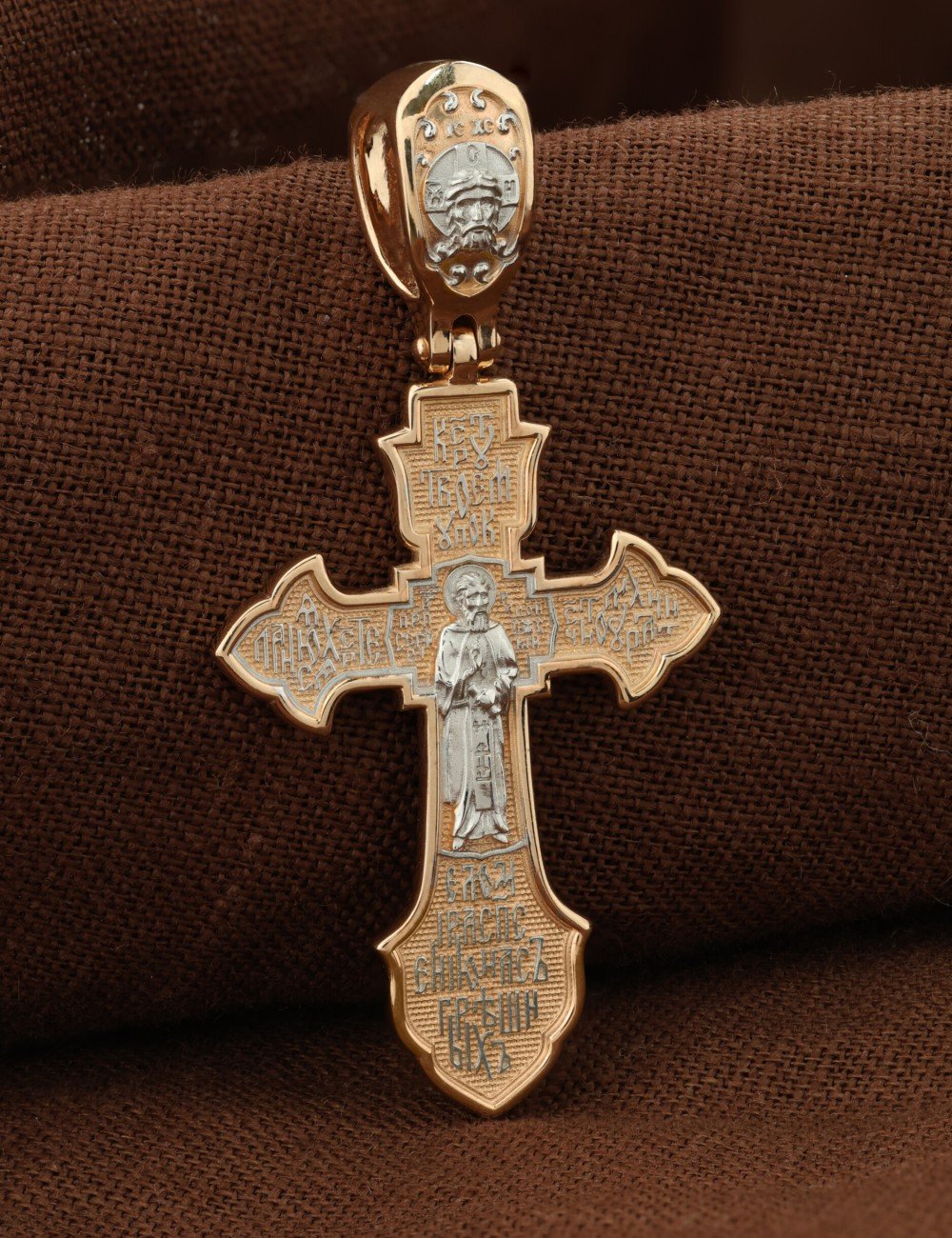Крест из золота