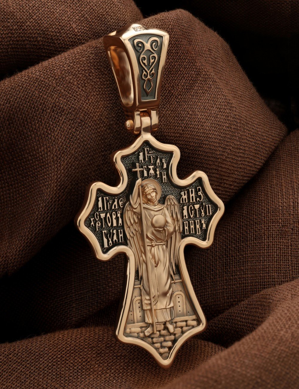 Крест из золота