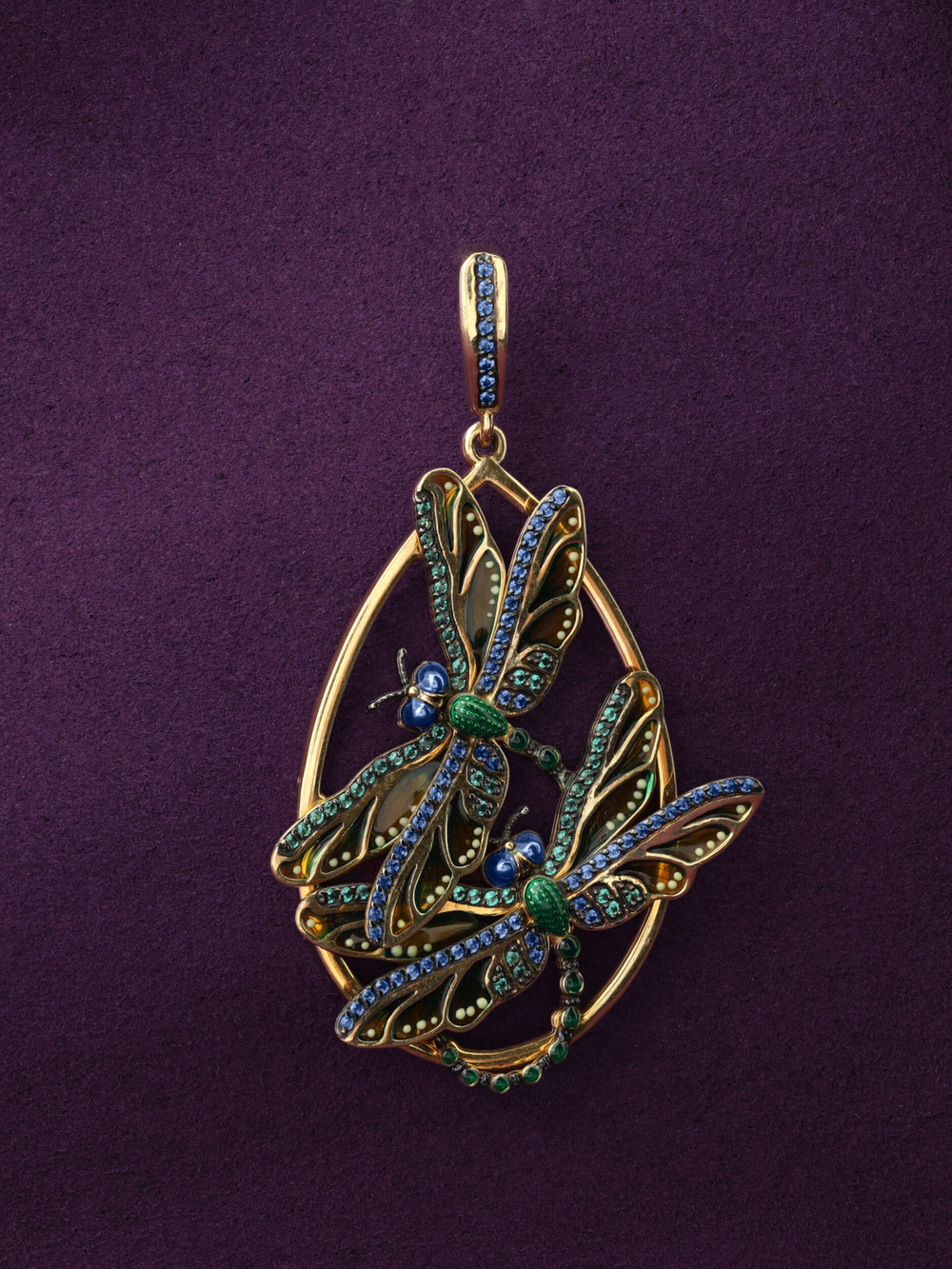 Подвеска из лимонного золота 585 пробы c сапфиром, изумрудом и эмалью