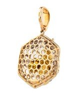 Подвеска из золота c эмалью, ониксом и эмалью